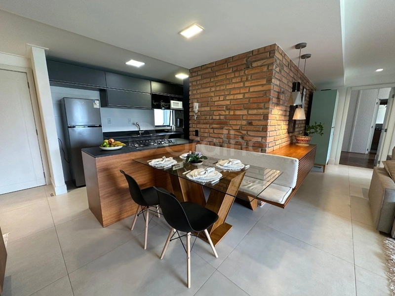 Apartamento com 2 dormitórios, sendo 1 suíte, no Campeche: 1ª foto da galeria de imagens do imóvel