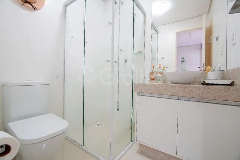 Apartamento com 3 suítes na Agronômica: 20ª foto da galeria de imagens do imóvel
