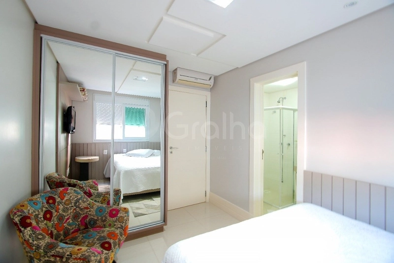 Apartamento com 3 suítes na Agronômica: 22ª foto da galeria de imagens do imóvel