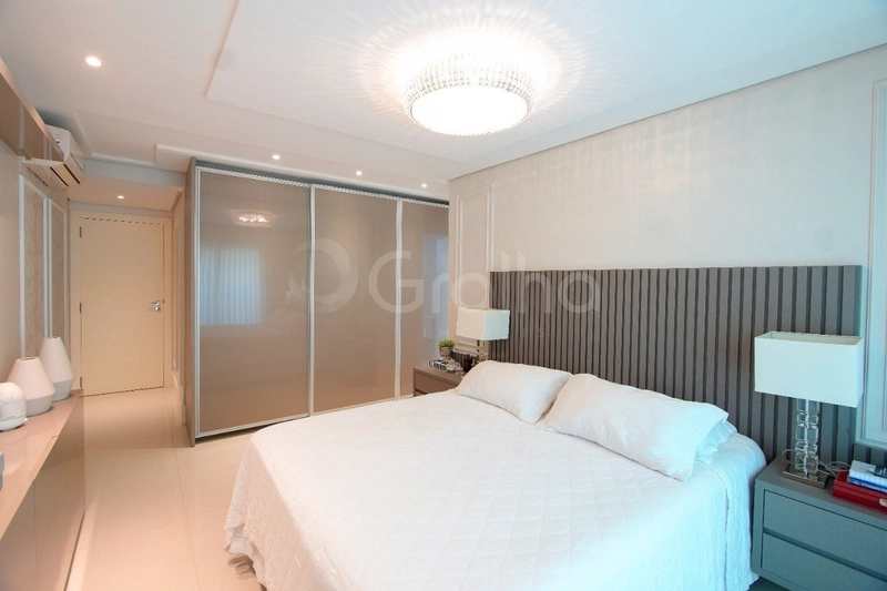 Apartamento com 3 suítes na Agronômica: 16ª foto da galeria de imagens do imóvel