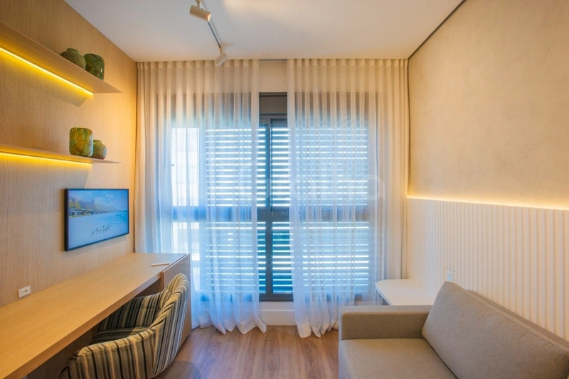 Apartamento com 2 dormitórios, sendo 1 suíte, em Jurerê: 24ª foto da galeria de imagens do imóvel