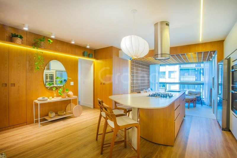 Apartamento com 2 dormitórios, sendo 1 suíte, em Jurerê: 6ª foto da galeria de imagens do imóvel