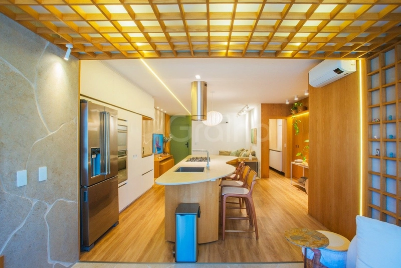 Apartamento com 2 dormitórios, sendo 1 suíte, em Jurerê: 11ª foto da galeria de imagens do imóvel