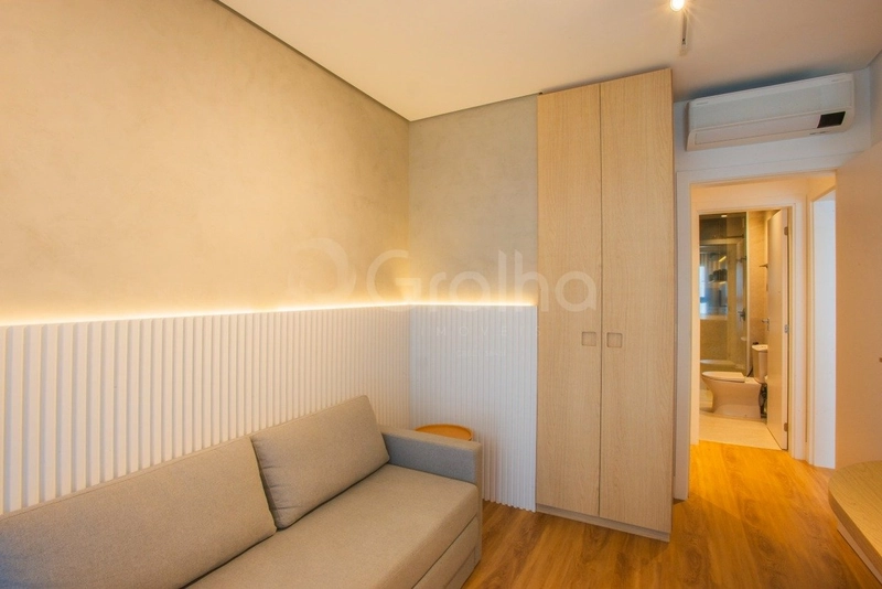 Apartamento com 2 dormitórios, sendo 1 suíte, em Jurerê: 25ª foto da galeria de imagens do imóvel