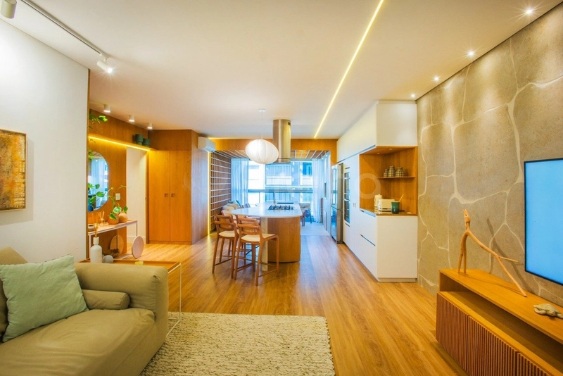 Apartamento com 2 dormitórios, sendo 1 suíte, em Jurerê: 1ª foto da galeria de imagens do imóvel