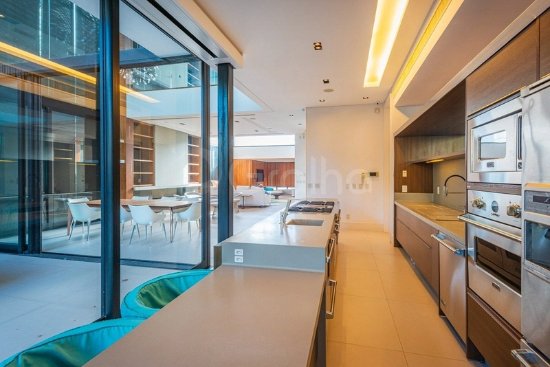 Casa condomínio com 5 dormitórios, sendo 3 suítes, no Cacupé: 15ª foto da galeria de imagens do imóvel