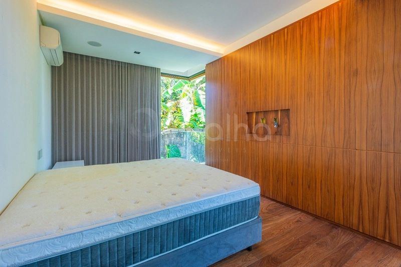 Casa condomínio com 5 dormitórios, sendo 3 suítes, no Cacupé: 23ª foto da galeria de imagens do imóvel
