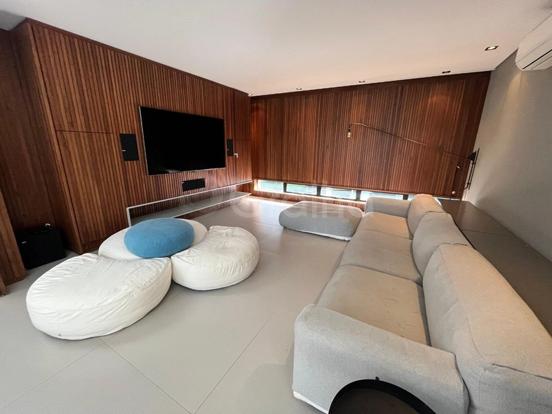 Casa condomínio com 5 dormitórios, sendo 3 suítes, no Cacupé: 5ª foto da galeria de imagens do imóvel