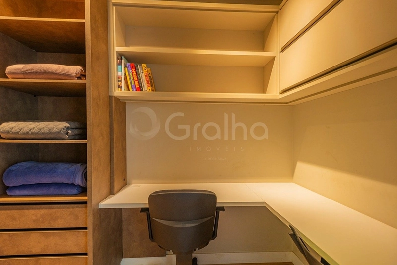 Apartamento com 2 suites em Jurerê: 23ª foto da galeria de imagens do imóvel