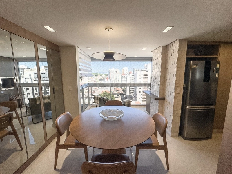 Apartamento com 2 dormitórios, sendo 1 suíte, na Agronômica: 5ª foto da galeria de imagens do imóvel