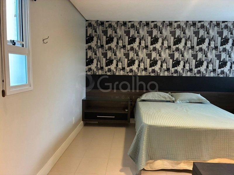 Cobertura com 4 suites em Jurerê: 23ª foto da galeria de imagens do imóvel