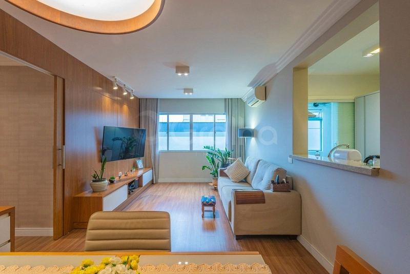 Apartamento com 3 dormitórios, sendo 1 suíte, na Trindade: 1ª foto da galeria de imagens do imóvel