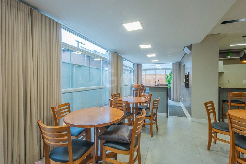 Apartamento com 3 dormitórios, sendo 1 suíte, na Trindade: 32ª foto da galeria de imagens do imóvel