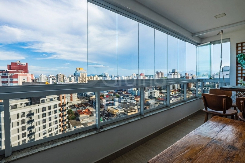 Apartamento com 3 dormitórios, sendo 1 suíte, no Balneário Estreito: 5ª foto da galeria de imagens do imóvel
