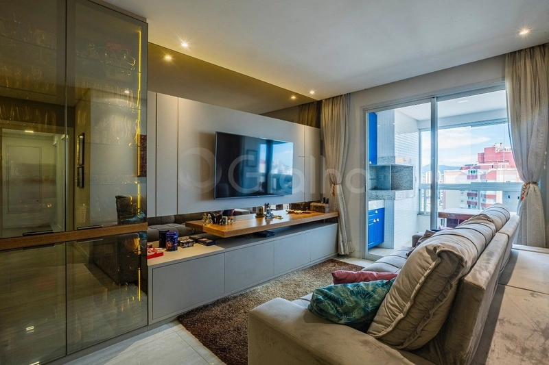 Apartamento com 3 dormitórios, sendo 1 suíte, no Balneário Estreito: 4ª foto da galeria de imagens do imóvel