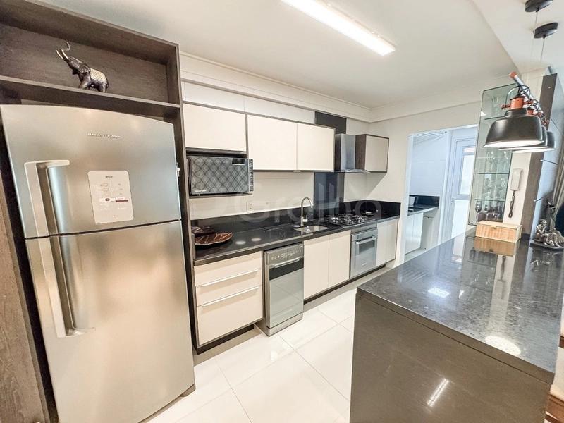 Apartamento com 2 suítes no Centro: 7ª foto da galeria de imagens do imóvel