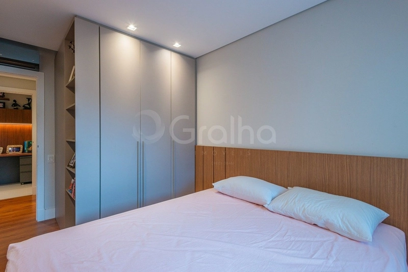 Apartamento com 2 suítes na Agronômica: 24ª foto da galeria de imagens do imóvel