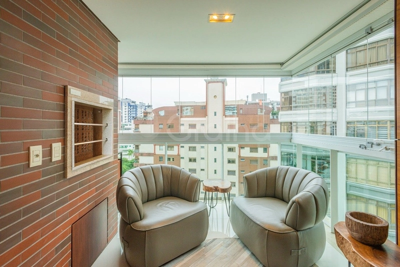 Apartamento com 2 suítes na Agronômica: 7ª foto da galeria de imagens do imóvel
