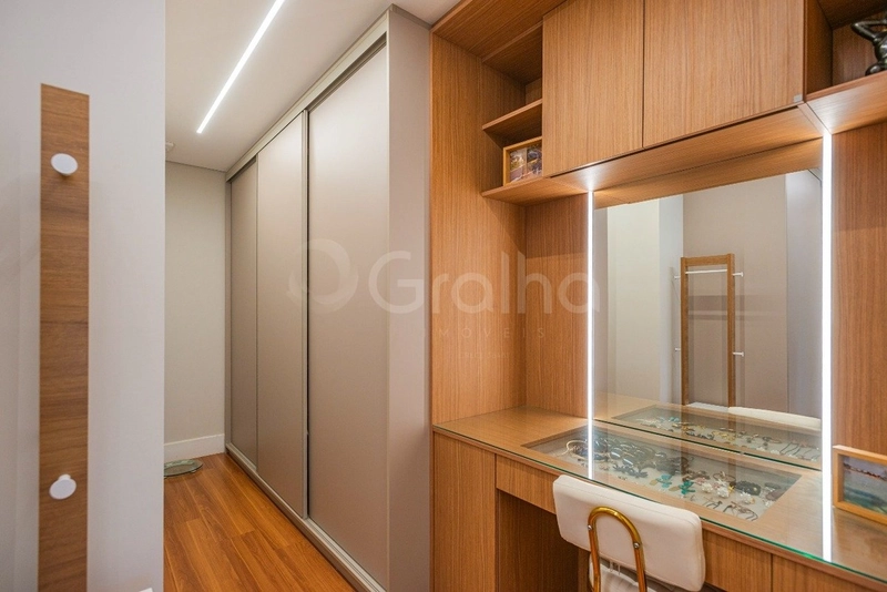 Apartamento com 2 suítes na Agronômica: 19ª foto da galeria de imagens do imóvel