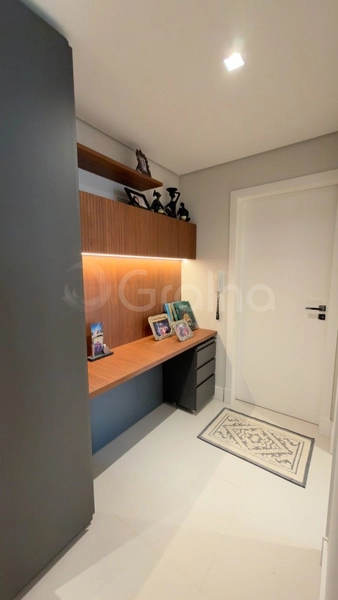 Apartamento com 2 suítes na Agronômica: 13ª foto da galeria de imagens do imóvel