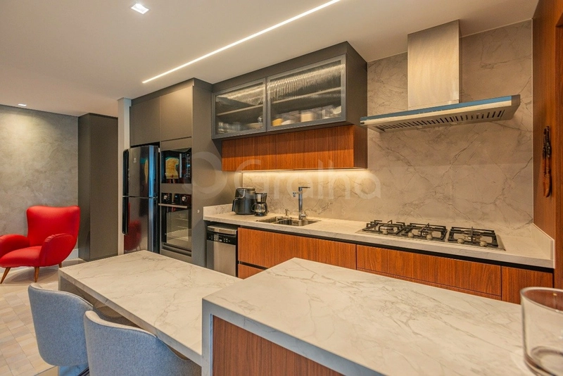 Apartamento com 2 suítes na Agronômica: 12ª foto da galeria de imagens do imóvel
