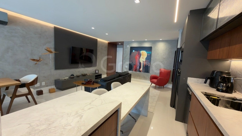 Apartamento com 2 suítes na Agronômica: 11ª foto da galeria de imagens do imóvel