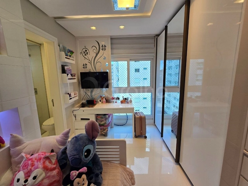 Apartamento com 3 suítes na Agronômica: 27ª foto da galeria de imagens do imóvel
