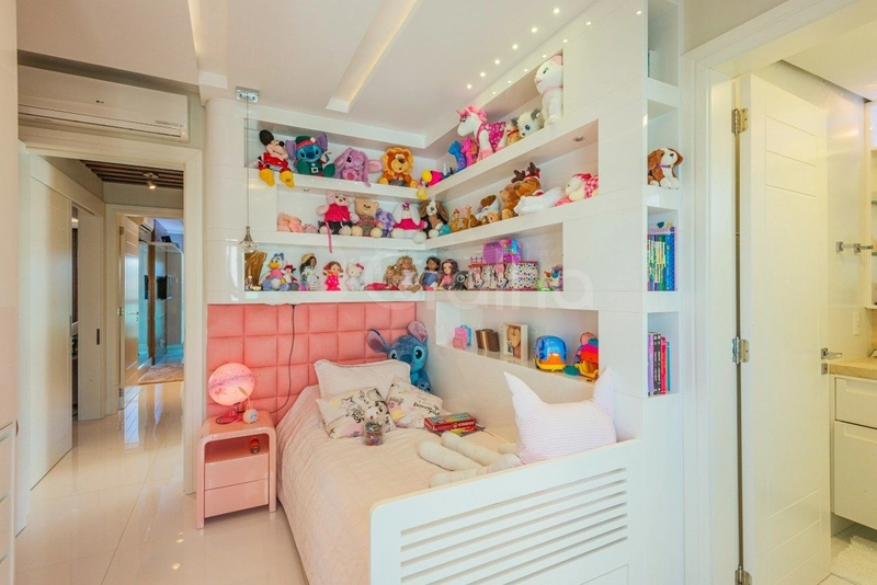 Apartamento com 3 suítes na Agronômica: 21ª foto da galeria de imagens do imóvel