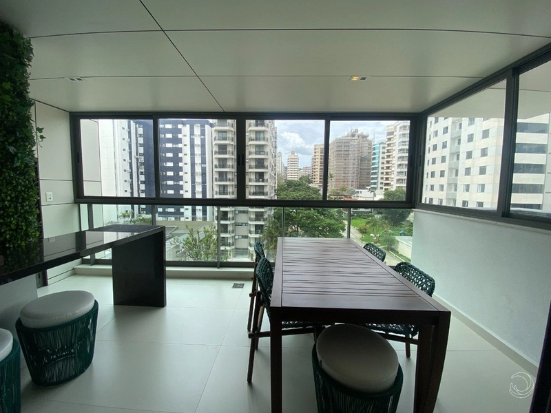 Apartamento com 3 suítes no Centro: 3ª foto da galeria de imagens do imóvel