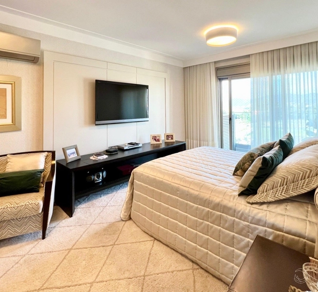 Apartamento com 4 suítes na Beira Mar: 11ª foto da galeria de imagens do imóvel