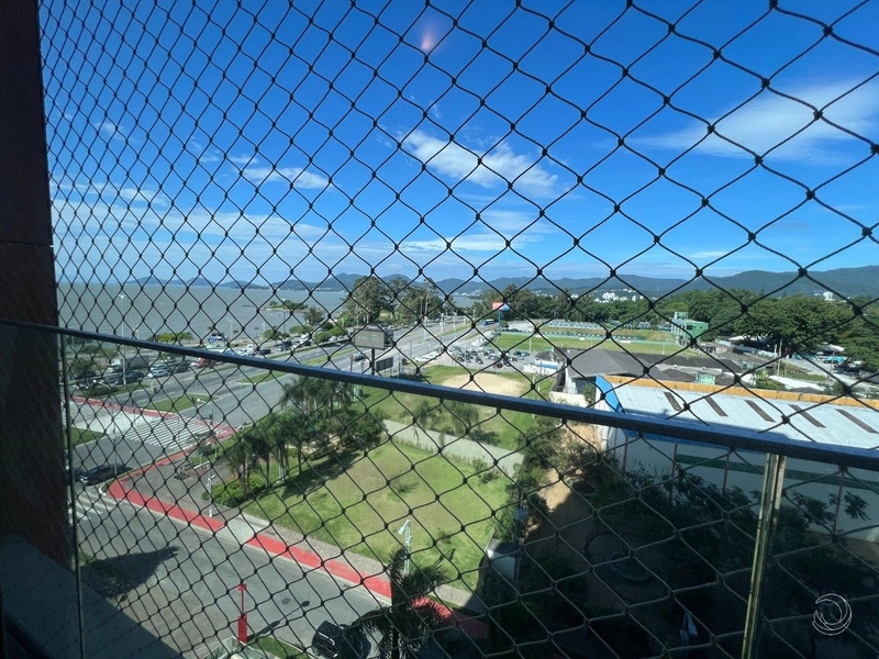 Apartamento com 4 suítes na Beira Mar: 18ª foto da galeria de imagens do imóvel