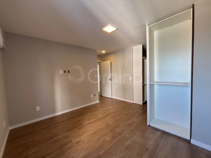 Apartamento com 4 dormitórios, sendo 1 suíte, no Centro: 32ª foto da galeria de imagens do imóvel