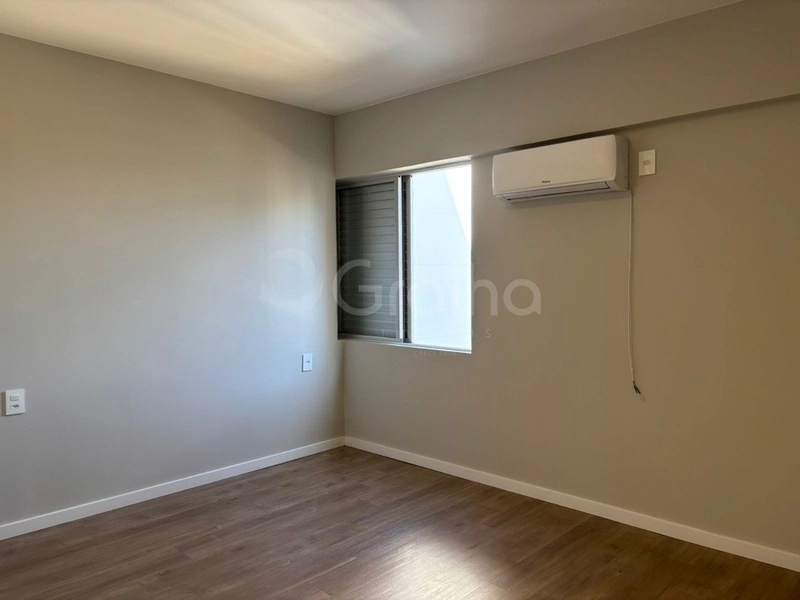 Apartamento com 4 dormitórios, sendo 1 suíte, no Centro: 25ª foto da galeria de imagens do imóvel