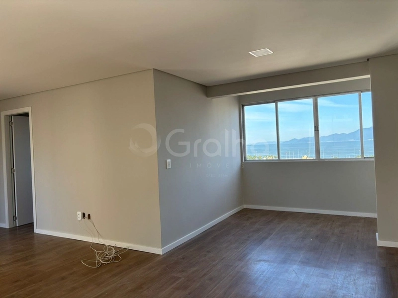 Apartamento com 4 dormitórios, sendo 1 suíte, no Centro: 18ª foto da galeria de imagens do imóvel