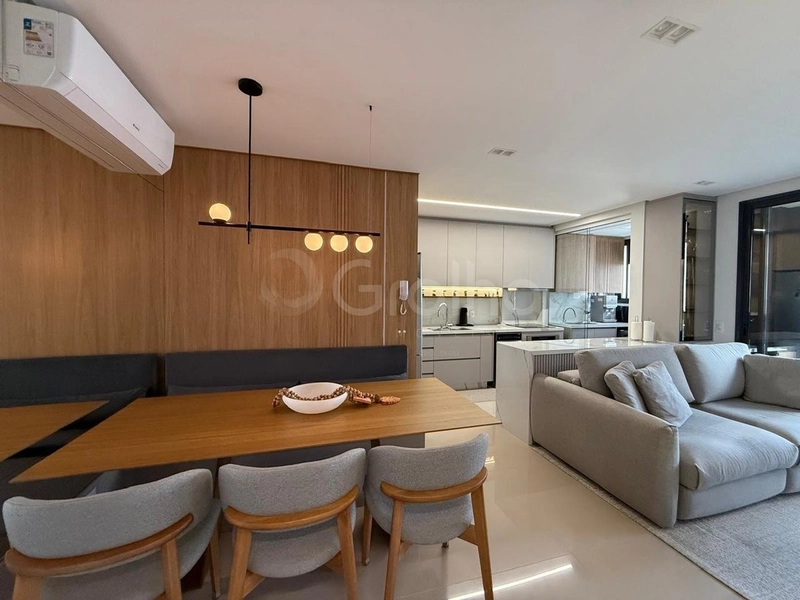 Apartamento com 2 dormitórios, sendo 1 suíte, na Agronômica: 6ª foto da galeria de imagens do imóvel