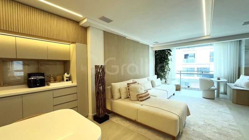 Apartamento com 3 dormitórios, sendo 1 suíte, em Jurerê: 4ª foto da galeria de imagens do imóvel