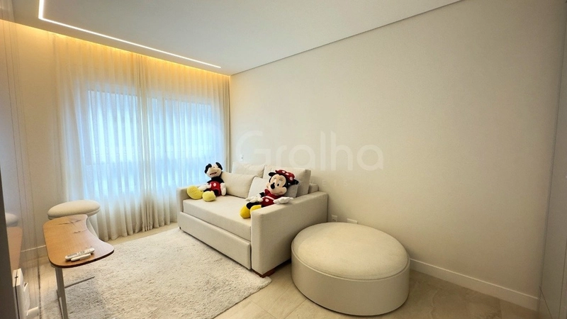 Apartamento com 3 dormitórios, sendo 1 suíte, em Jurerê: 16ª foto da galeria de imagens do imóvel