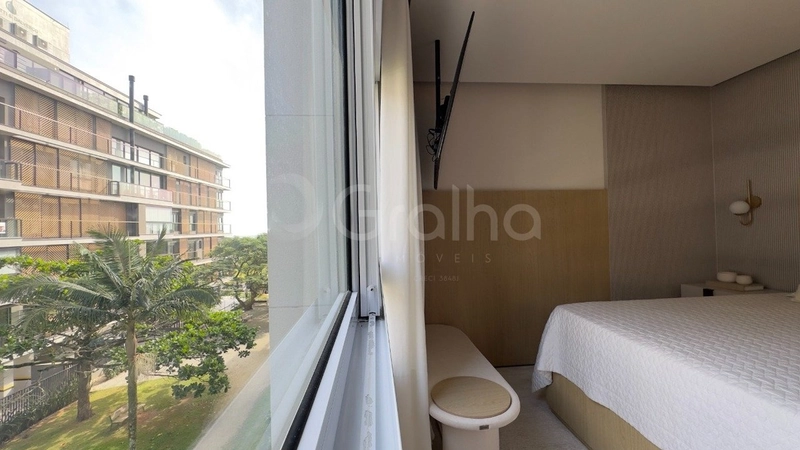 Apartamento com 3 dormitórios, sendo 1 suíte, em Jurerê: 21ª foto da galeria de imagens do imóvel