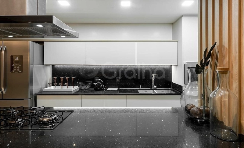 Apartamento com 3 suítes em Jurerê: 10ª foto da galeria de imagens do imóvel