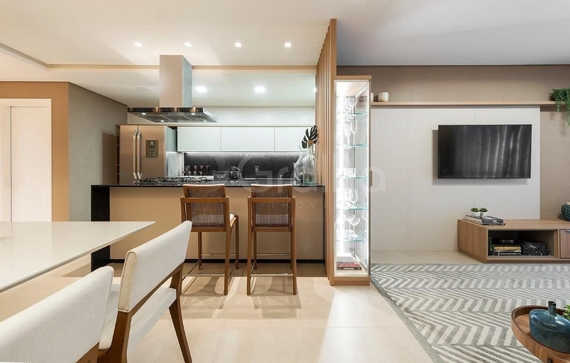 Apartamento com 3 suítes em Jurerê: 3ª foto da galeria de imagens do imóvel