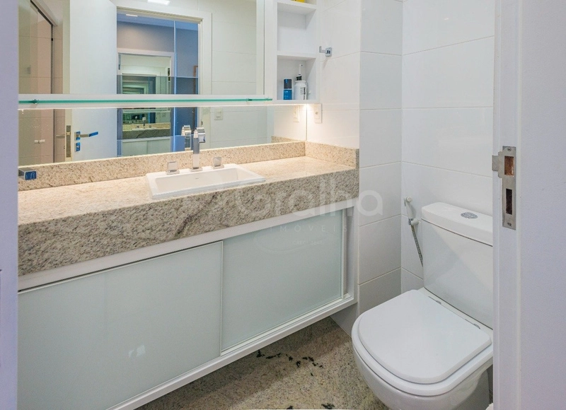 Apartamento com 3 suítes na Agronômica: 23ª foto da galeria de imagens do imóvel