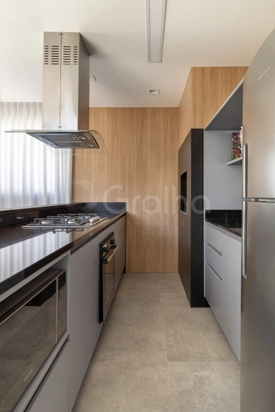Apartamento com 3 suítes no Centro: 15ª foto da galeria de imagens do imóvel