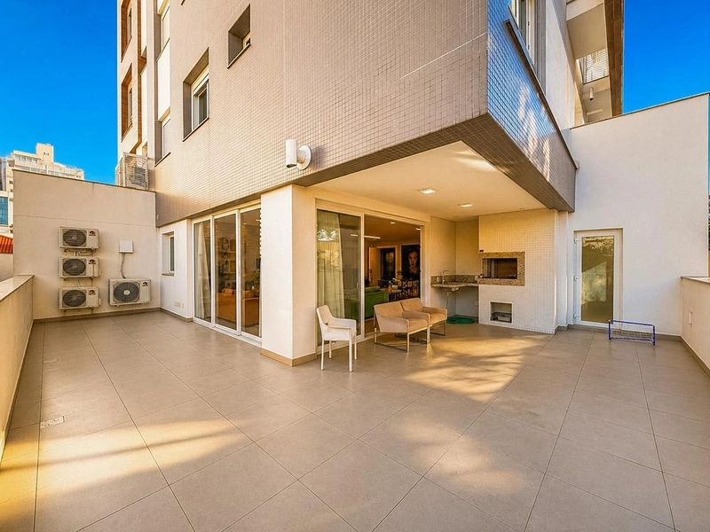 Apartamento com 3 suítes no Centro: 15ª foto da galeria de imagens do imóvel
