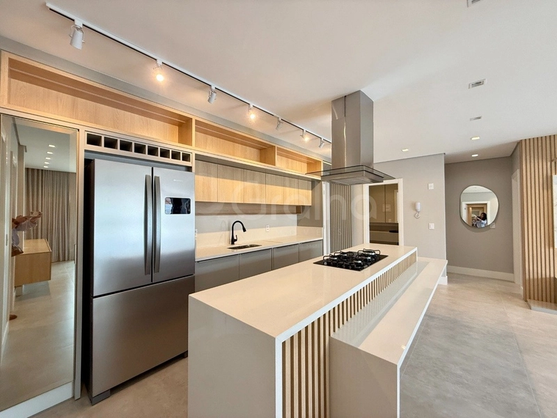 Apartamento com 3 suítes em Jurerê: 2ª foto da galeria de imagens do imóvel