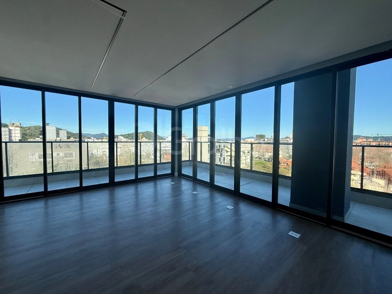 Apartamento com 3 suítes em Jurerê: 27ª foto da galeria de imagens do imóvel