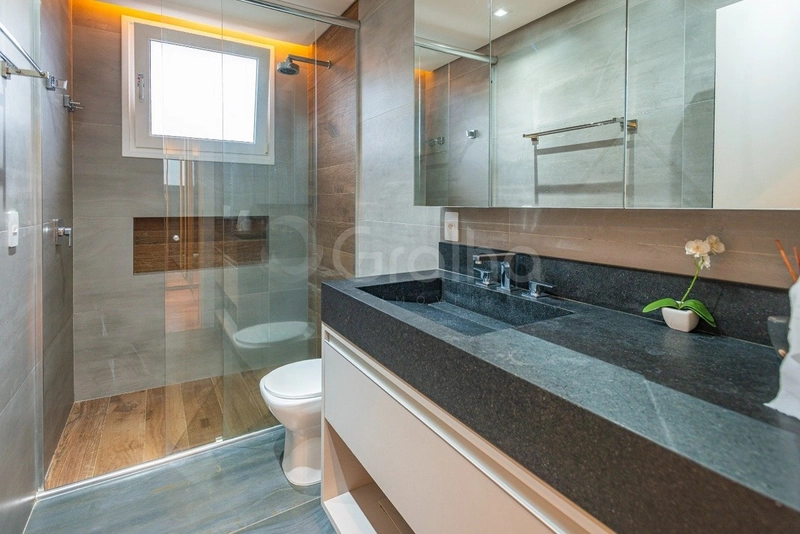 Casa com 5 suítes em Jurerê Internacional: 24ª foto da galeria de imagens do imóvel