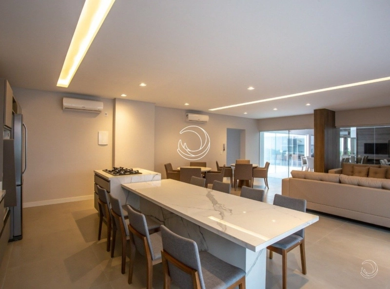 Cobertura duplex com 3 suítes na Agronômica: 16ª foto da galeria de imagens do imóvel