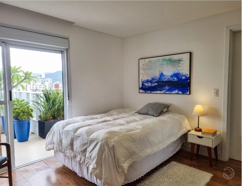 Cobertura duplex com 3 suítes na Agronômica: 9ª foto da galeria de imagens do imóvel