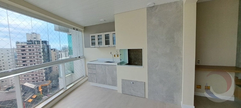 Apartamento com 3 suítes no Centro: 3ª foto da galeria de imagens do imóvel