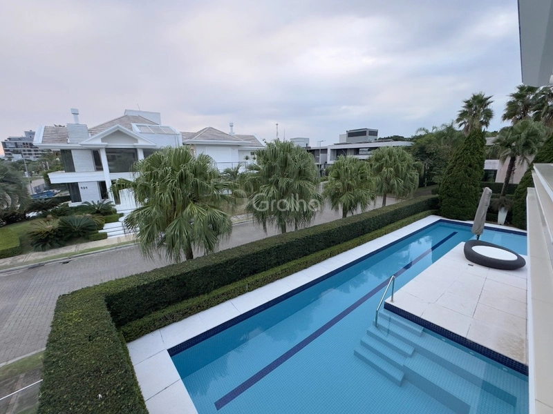 Casa residencial com 4 suítes em Jurerê Internacional: 24ª foto da galeria de imagens do imóvel